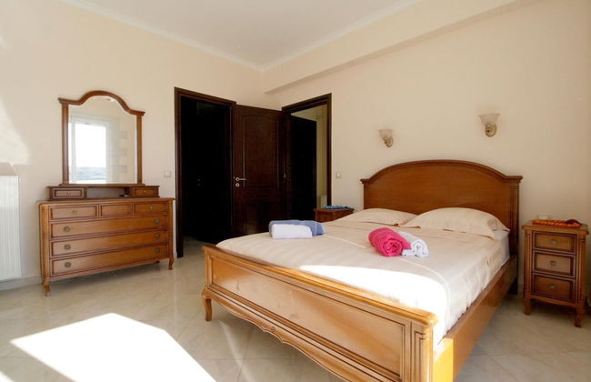 Luxurious Villa Anthi - Photo 8