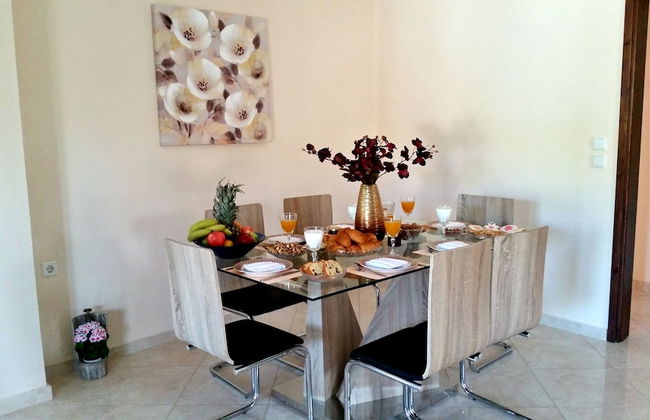 Sunrise Residence - Photo 13