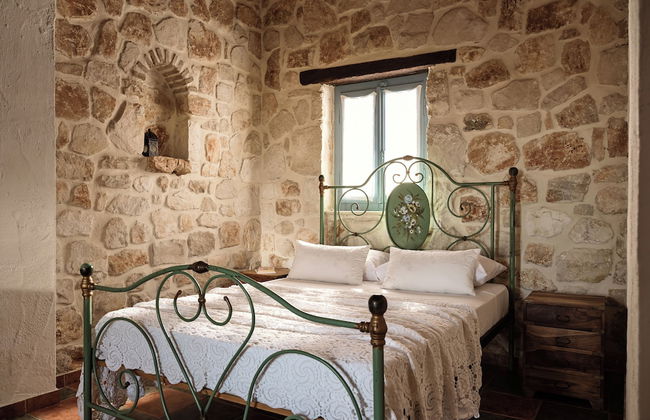 Strofilia Stone Residences - Photo 2