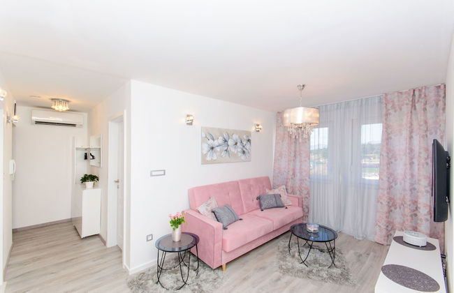 Apartment Luxury Center - Photo 7