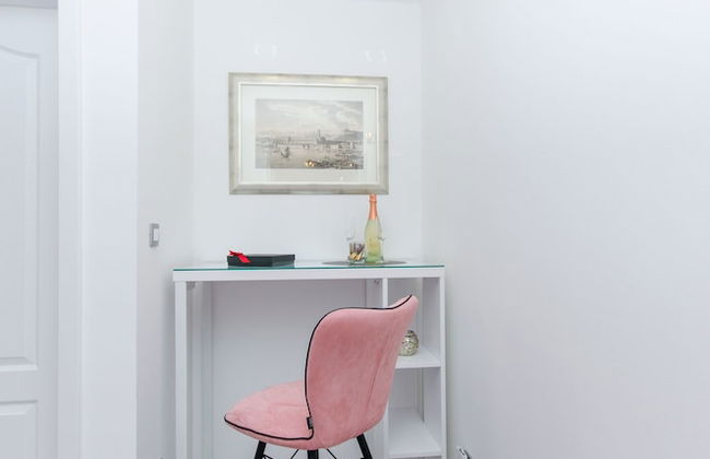 Apartment Luxury Center - Photo 9