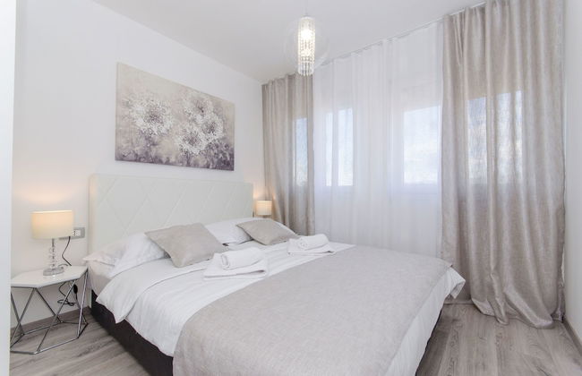 Apartment Luxury Center - Photo 18