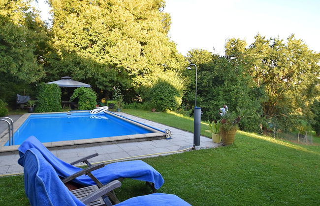 Tranquil Garden Apartment - Foto 10