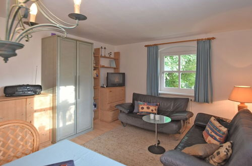 Foto 9 - Apartment in Regen With Terrace, Garden, Bbq, Pool, Hammock