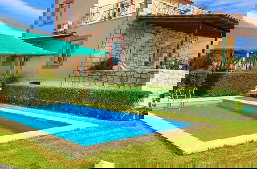 Foto 43 - Villa Giannis Large Private Pool Walk to Beach A C Wifi Car Not Required Eco-friendly - 2088