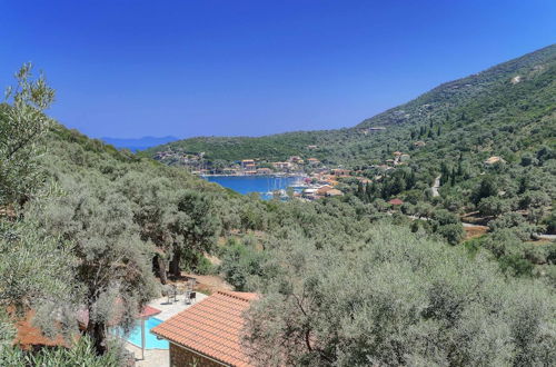 Photo 8 - Villa Ledaki