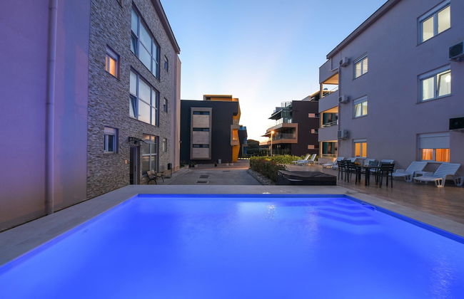 Sunset Beach Suites - Photo 74