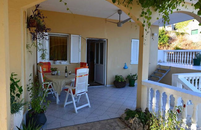 Apartments Dobrila - Photo 15
