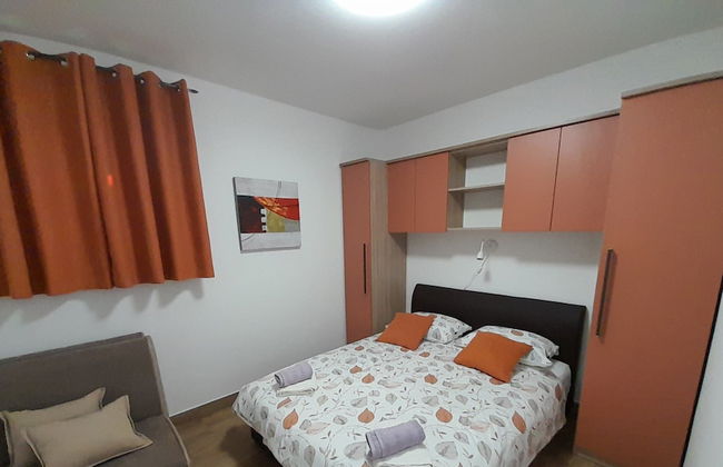 Apartments Dobrila - Photo 5