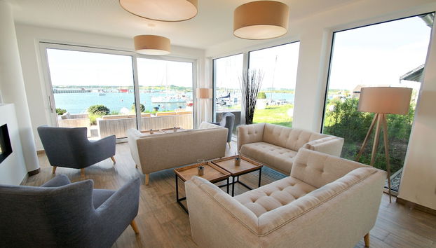 Lobby-Lounge