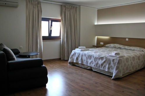 Photo 6 - Elina Hotel Apartments