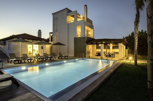 Photo 12 - Villa on Island With Private Pool, Garde, Terrace, Parking