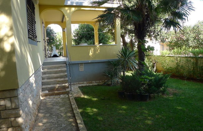 Six Person Apartment With 2 Bedrooms Near the Beach in Pjescana Uvala - Foto 16