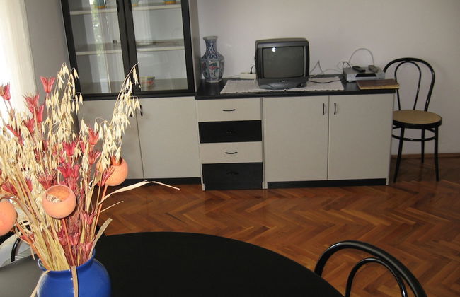 Six Person Apartment With 2 Bedrooms Near the Beach in Pjescana Uvala - Foto 3