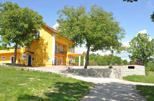 Photo 33 - Luxurious Villa in Tijarica With a Private Pool