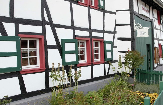 Nostalgic Apartment in the Eifel Region - Foto 60
