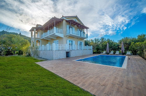 Photo 31 - Zante 5 bedroom Villa with private pool and basketball court