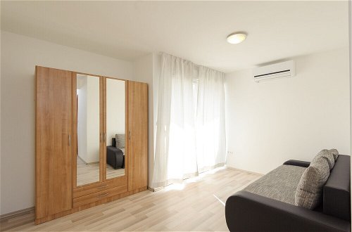 Foto 5 - A4 - Spacious apt With the sea View & use of Pool