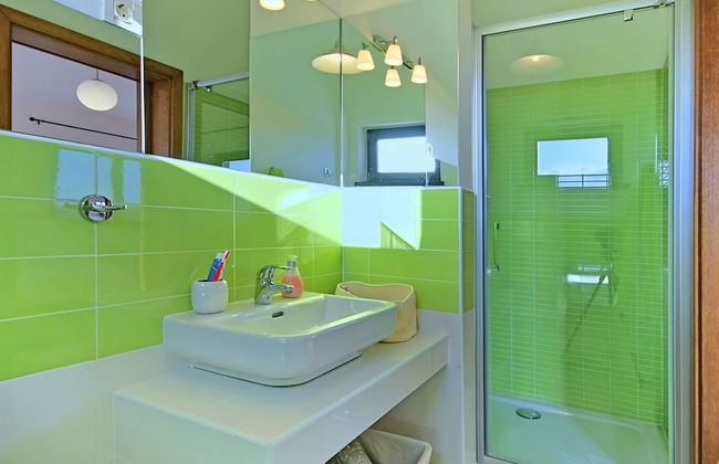 Gorgeous Villa With Private Swimming Pool and Covered Terrace - Foto 15