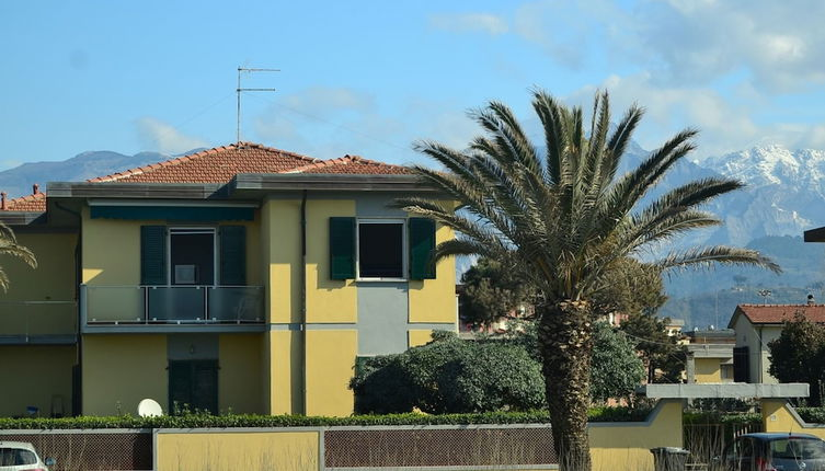 Photo 1 - Holiday Home in Carrara With Pool