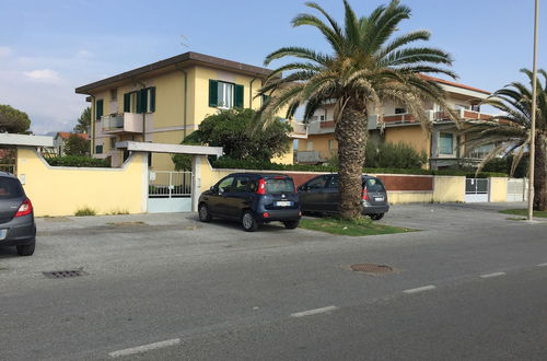 Photo 27 - Holiday Home in Carrara With Pool