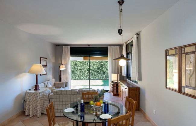 Torremirona Aparthotel Vila Birdie - Foto 10