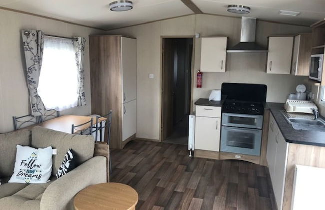 Beautiful Cosy 2-bed Caravan in Clacton-on-sea - Foto 5