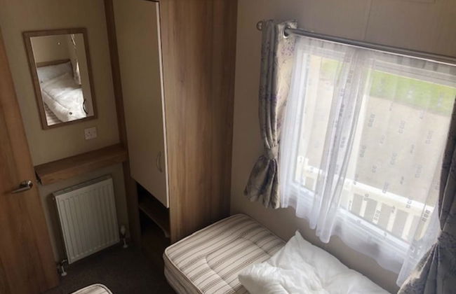 Beautiful Cosy 2-bed Caravan in Clacton-on-sea - Foto 3