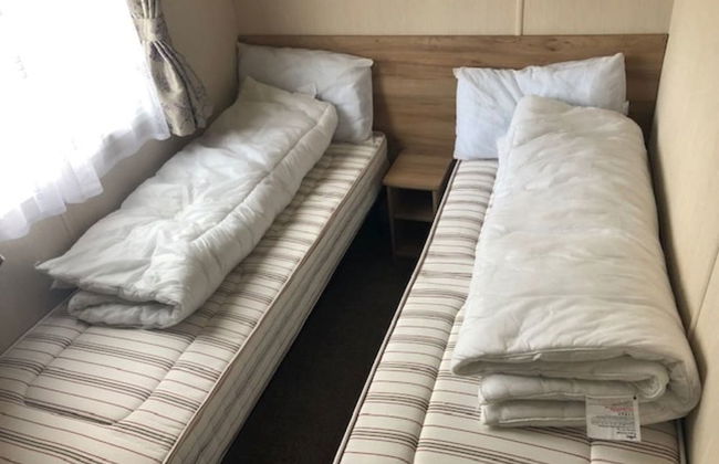 Beautiful Cosy 2-bed Caravan in Clacton-on-sea - Foto 7