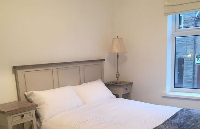 Durham Serviced Properties - Photo 2