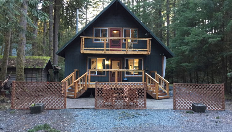 Photo 1 - Mt Baker Lodging Cabin 49 Sleeps 10