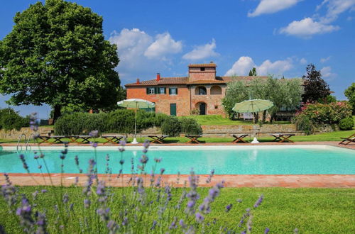 Foto 1 - Villa with Private Swimming Pool & Spacious Garden in Valdichiana near Cortona