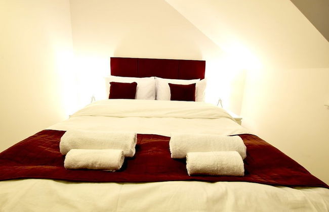 Roomspace Apartments -Kirk Court - Photo 3