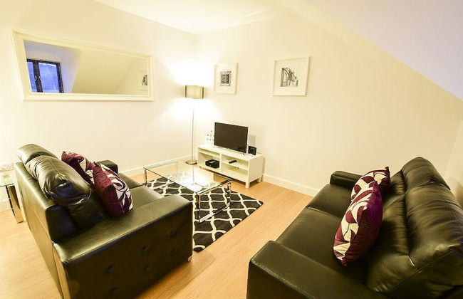 Roomspace Apartments -Kirk Court - Photo 6