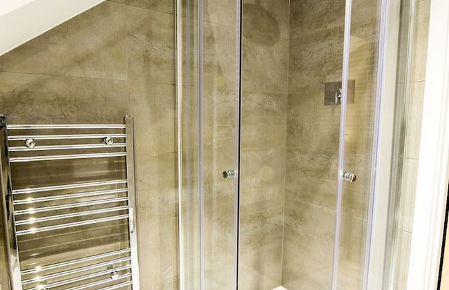 Roomspace Apartments -Kirk Court - Photo 12