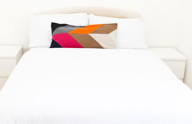 Bright 2BR Apartments Quays - Foto 6