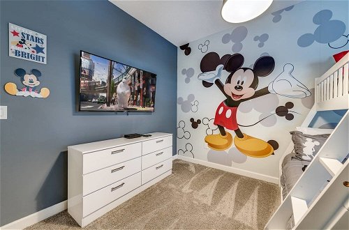 Photo 28 - Elegant Home With Themed Bedrooms Near Disney