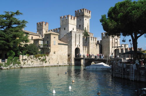 Photo 33 - Magnolia Sirmione