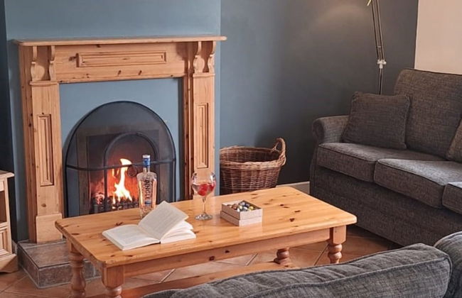 Dingle Harbour Cottages - Photo 17