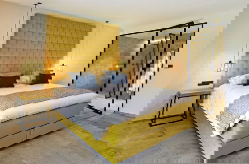 Foto 17 - Luxury Villa Retreat at Durbuy Suites for 12 Pers