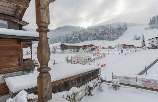 Unique Chalet in the Center of Elmau Near Skilift - Foto 39