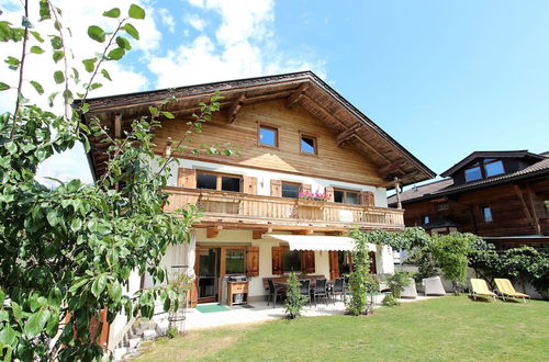 Foto 29 - Unique Chalet in the Center of Elmau, Near Ski Lift