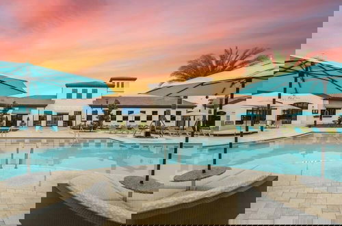 Foto 15 - Townhome W/private Pool & Free On-site Water Park!