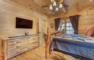 Photo 3 - Cozy Cub Hideaway