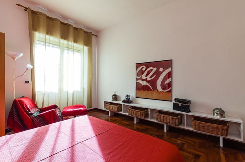 Photo 6 - Large Apartment in the Heart of Chiaia