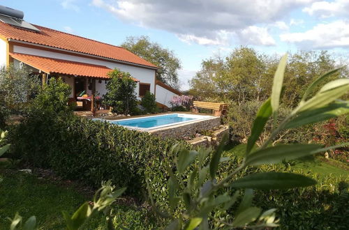 Photo 36 - Striking Holiday Home in Carcavelos With Swimming Pool