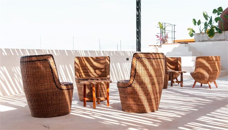 Photo 1 - Boho-style Luxury Apartment La Veleta Balcony Rooftop Pool Lounge Area Nice Amenities