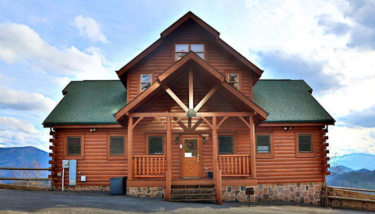 Photo 1 - Wavyleaf Retreat - Four Bedroom Cabin