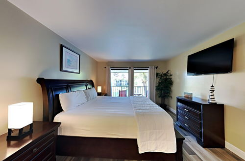 Photo 32 - Edgewater Beach and Golf Resort by Southern Vacation Rentals III