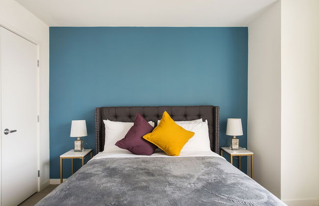 Luxurious 2BD & Den Hollywood Apartment - Foto 2